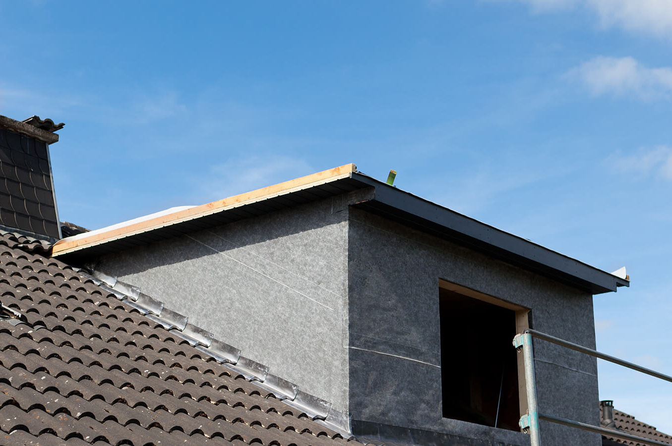 The Most Popular Roofing Material is Affordable and Easy to Install
